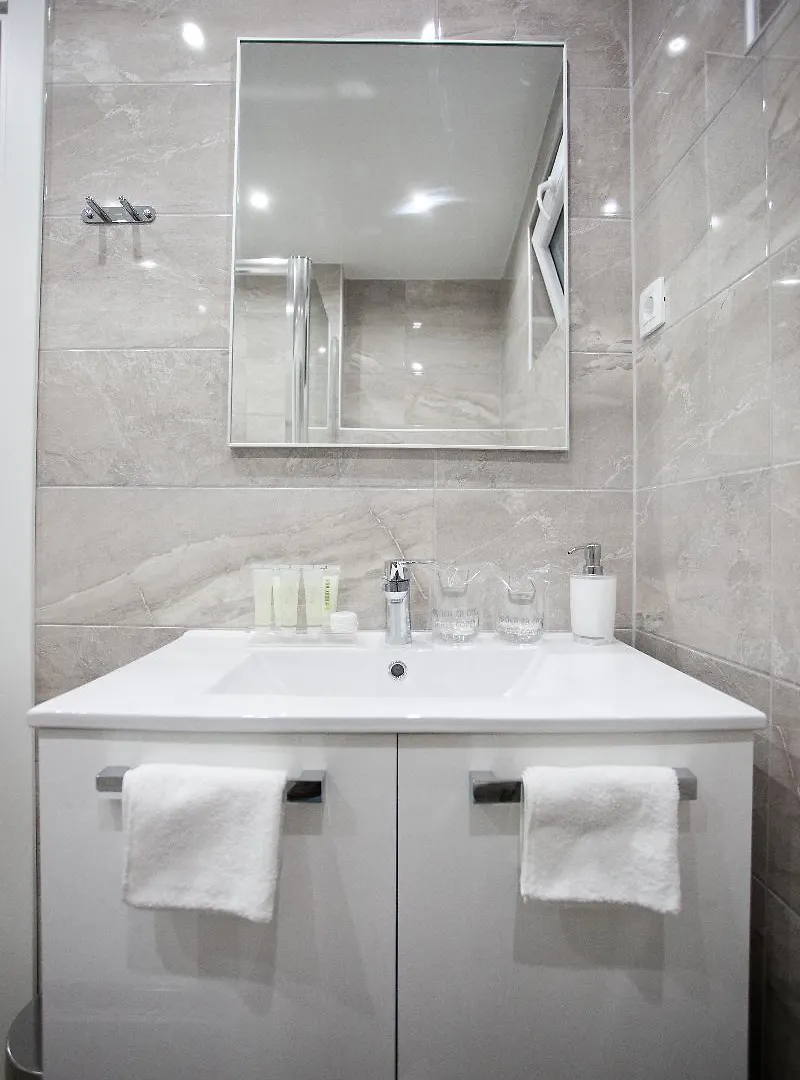 فندق Studio Apartments 4 You In سبليت