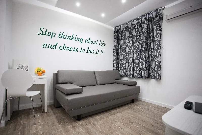 Studio Apartments 4 You In سبليت فندق