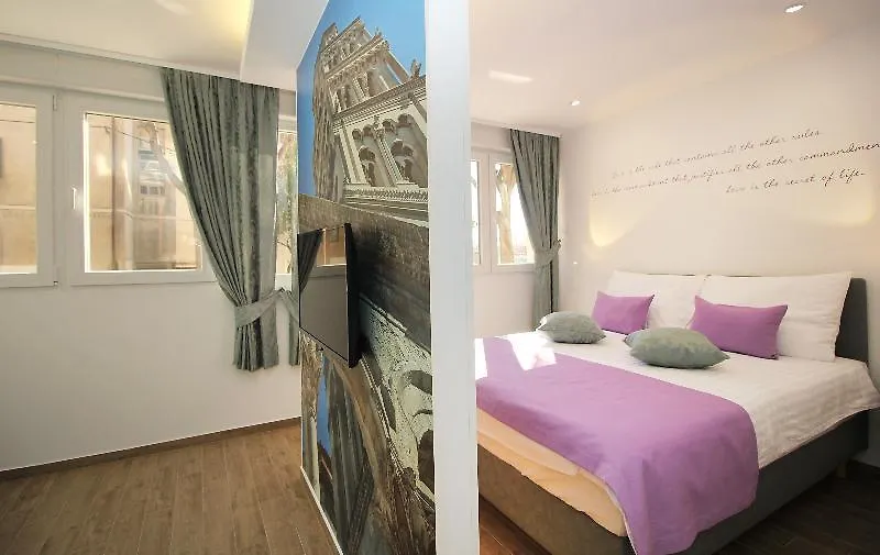 Studio Apartments 4 You In سبليت